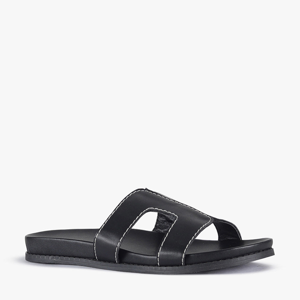 Hanni by Pied A Terre | Womens Black Flat Sandal | Famous Footwear